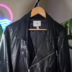 H&M men’s genuine leather large black biker jacket